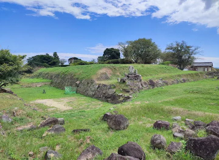 Harajō Castle Ruins, Japan